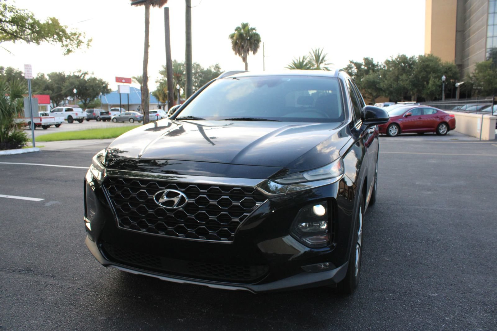Used 2019 Hyundai Santa Fe SEL FWD image 20