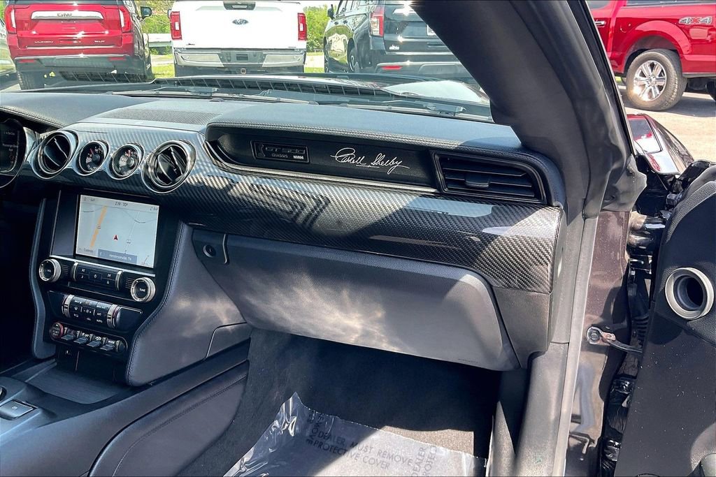 Used 2022 Ford Mustang Shelby GT500 w/ Carbon Fiber Track Pack image 28