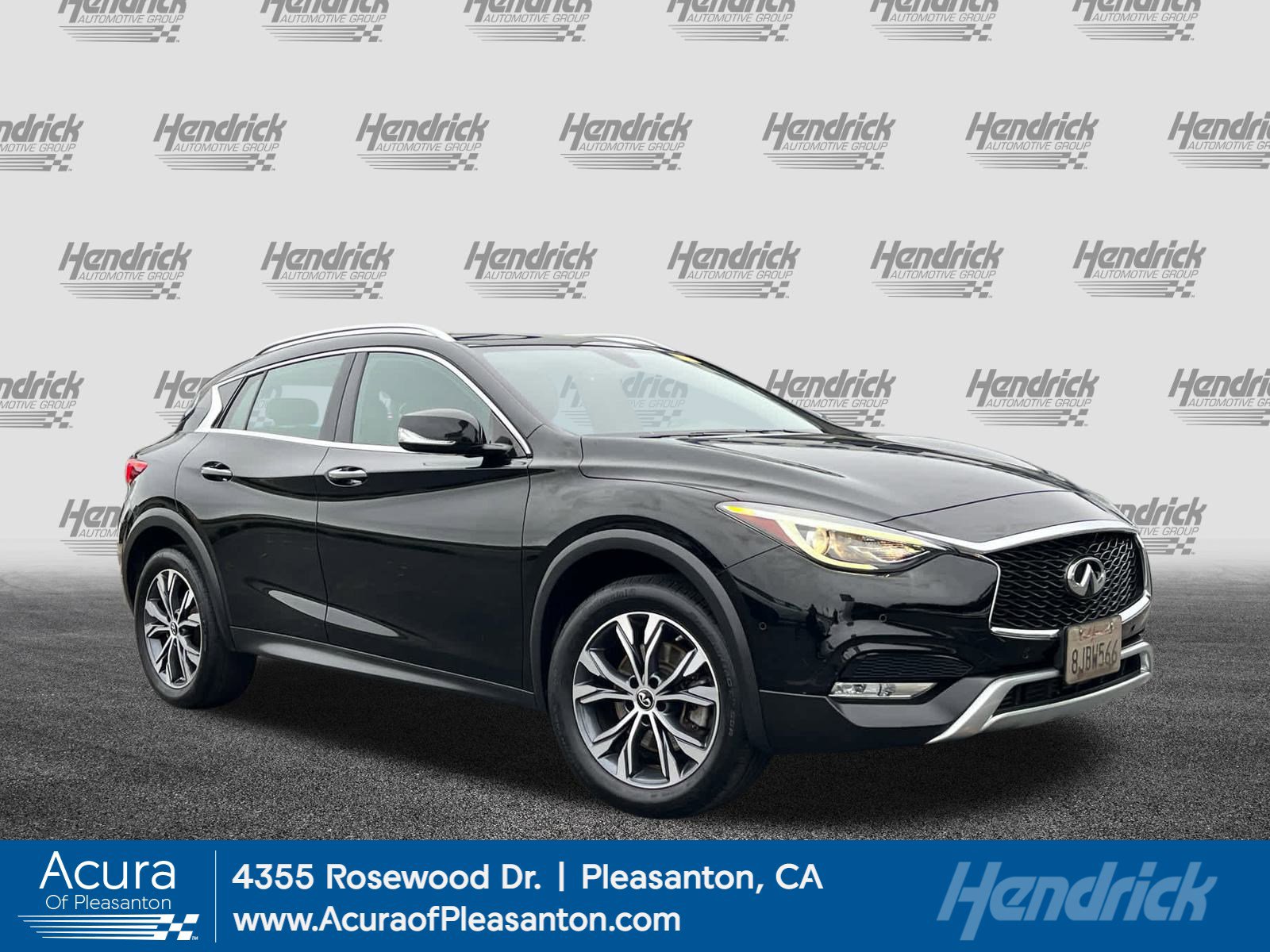 Used 2017 INFINITI QX30 Premium w/ Navigation Package