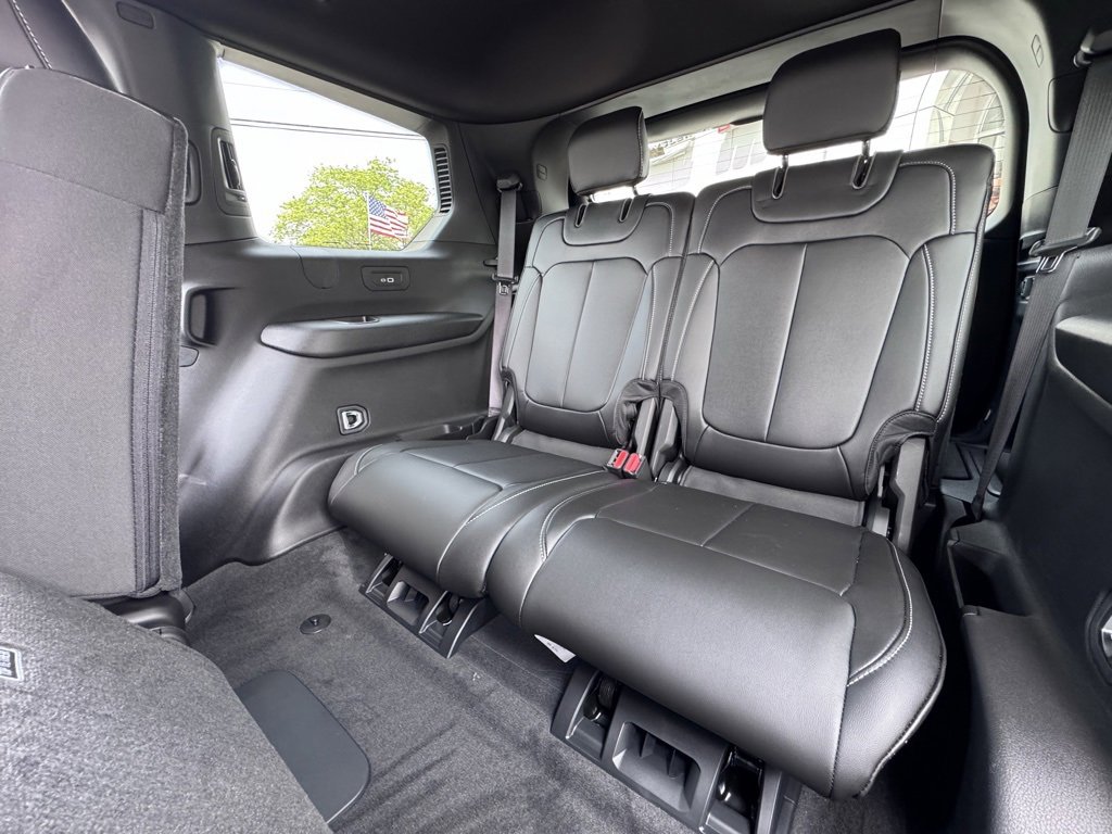 New 2025 Jeep Grand Cherokee L Limited image 15