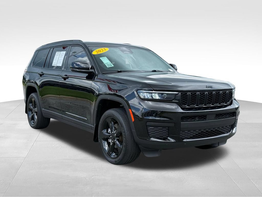 Used 2023 Jeep Grand Cherokee L Laredo AWD/4WD image 31