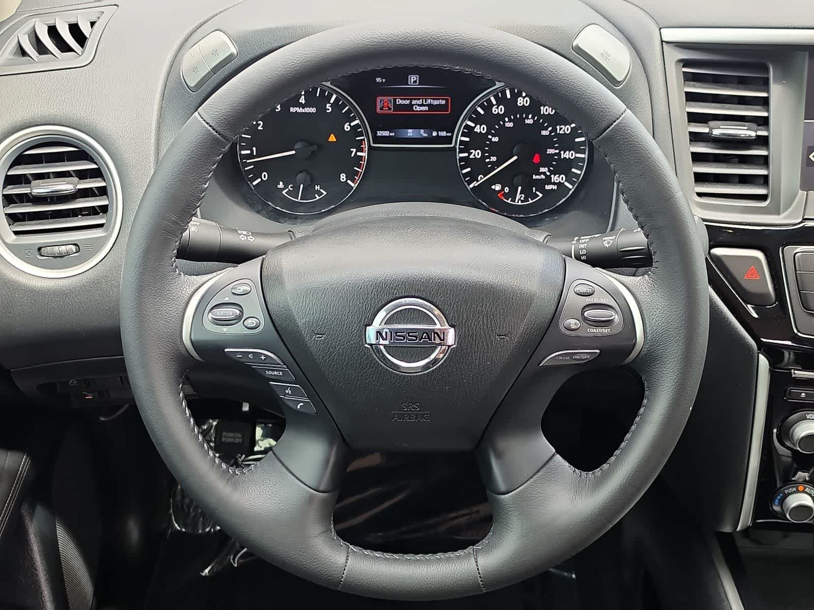 Used 2020 Nissan Pathfinder SV FWD image 19