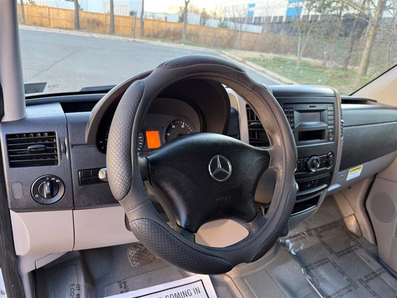 Used 2017 Mercedes-Benz Sprinter 2500 image 36