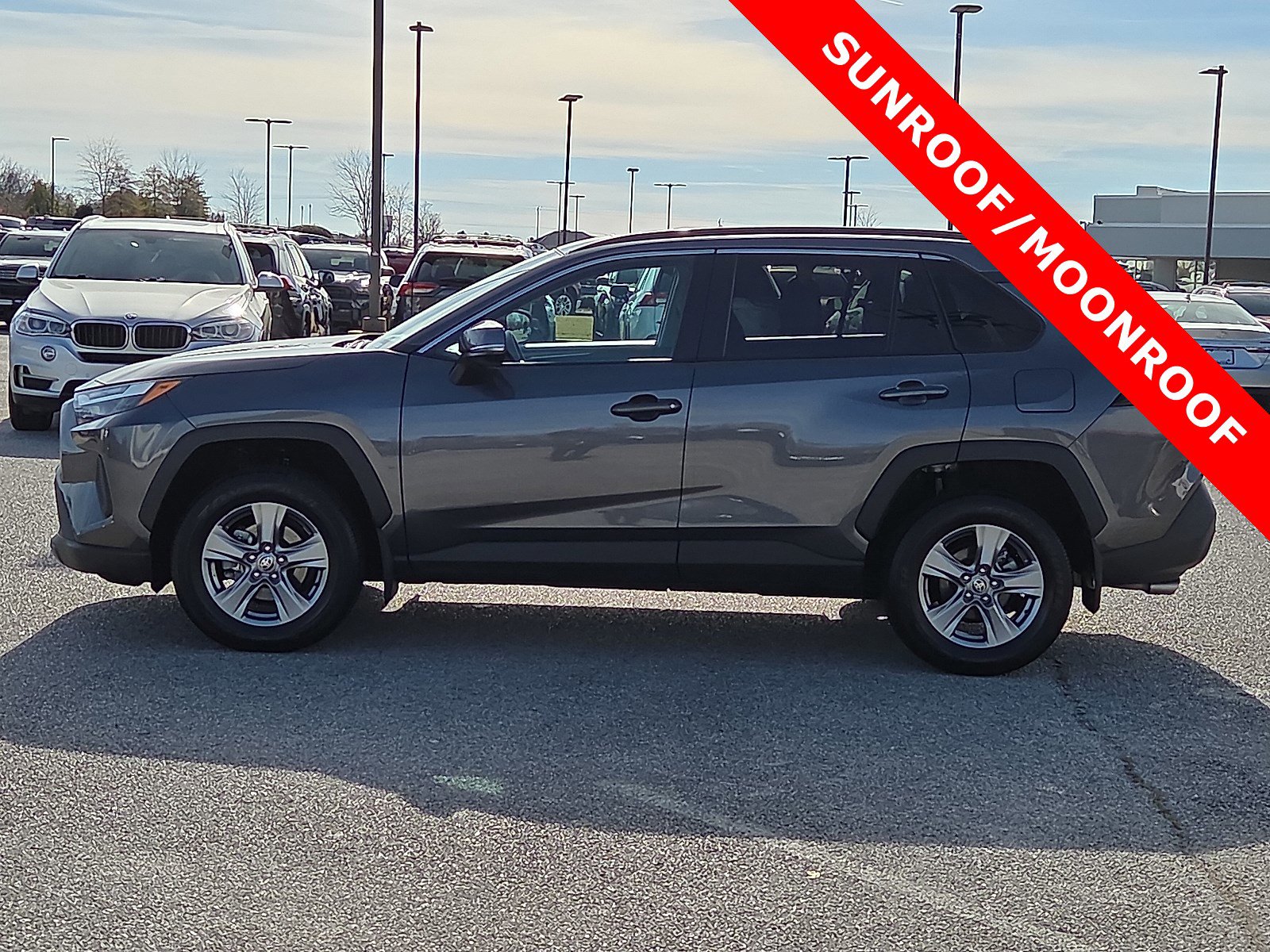 Used 2024 Toyota RAV4 XLE image 3