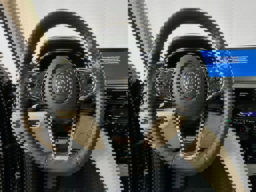 Used 2024 Acura MDX SH-AWD w/ Technology Package image 15