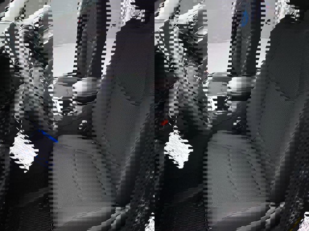 New 2025 Toyota RAV4 LE image 9