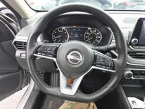 Used 2025 Nissan Altima 2.5 SR AWD/4WD image 17