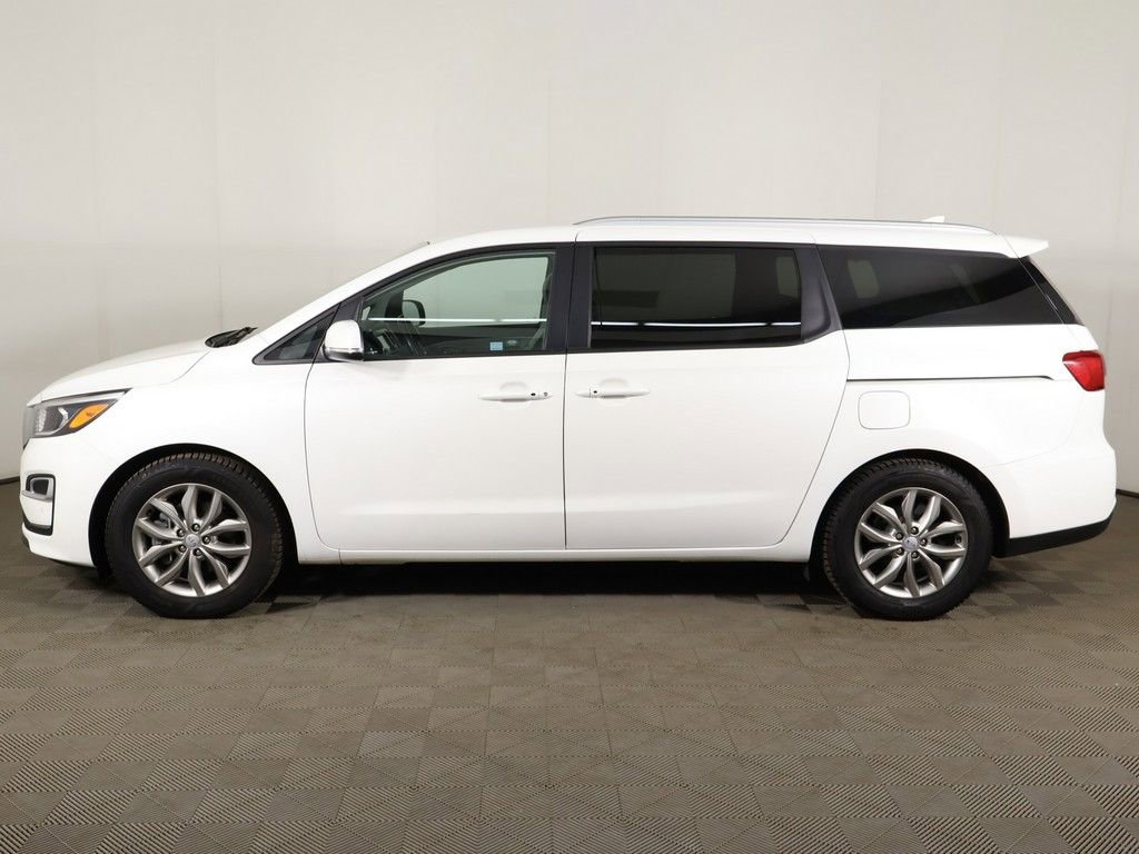 Used 2019 Kia Sedona EX FWD image 17
