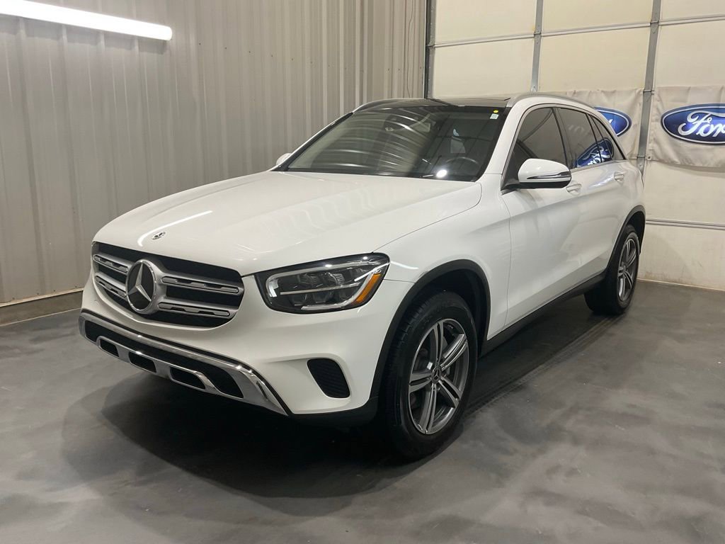 Used 2020 Mercedes-Benz GLC 300 image 3