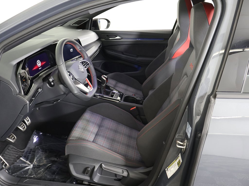 Used 2024 Volkswagen GTI SE image 31