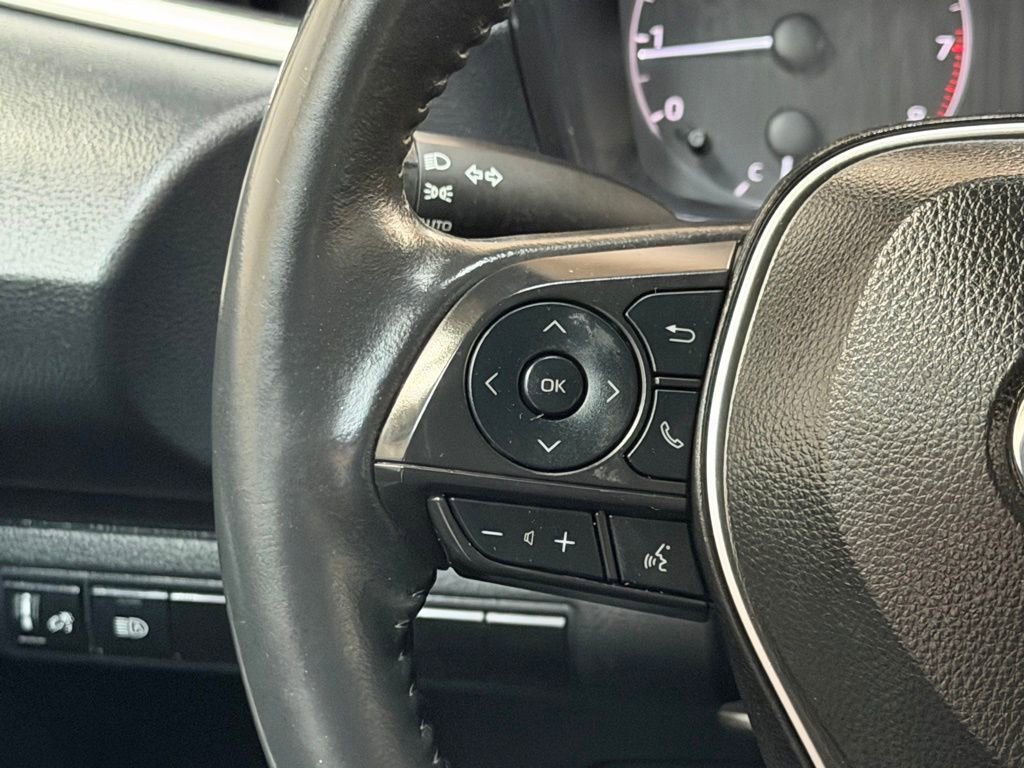 Used 2024 Toyota Corolla Sedan w/ SE Convenience Package image 17