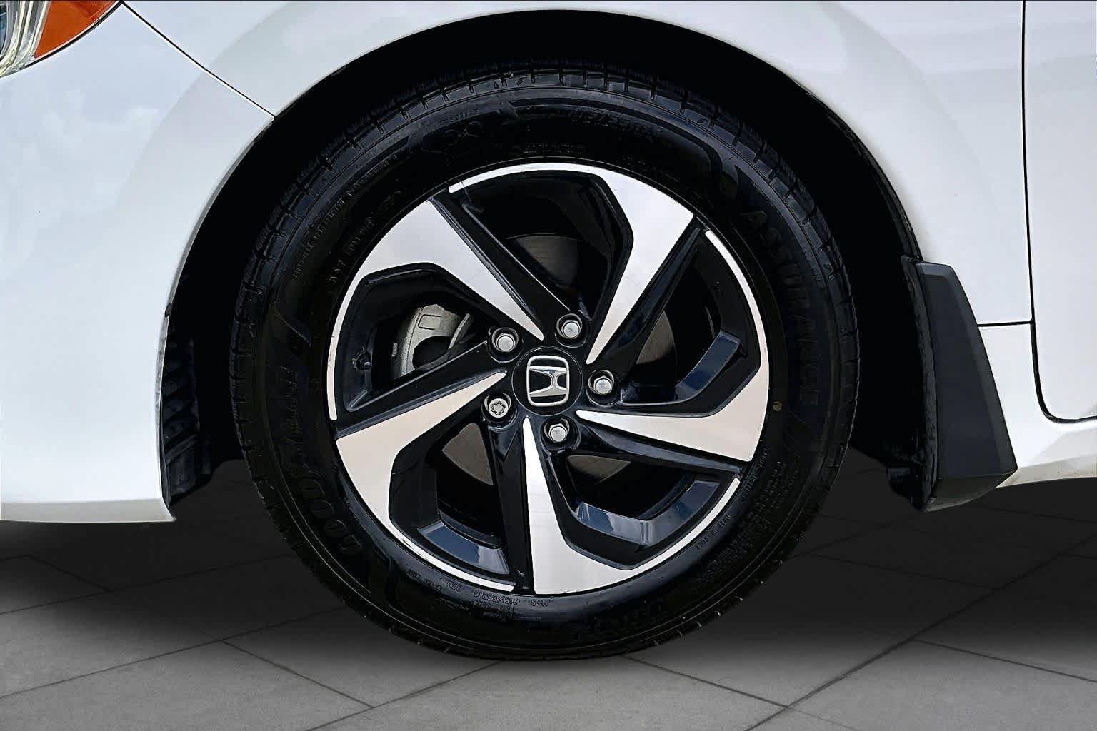 Used 2022 Honda Insight EX image 8