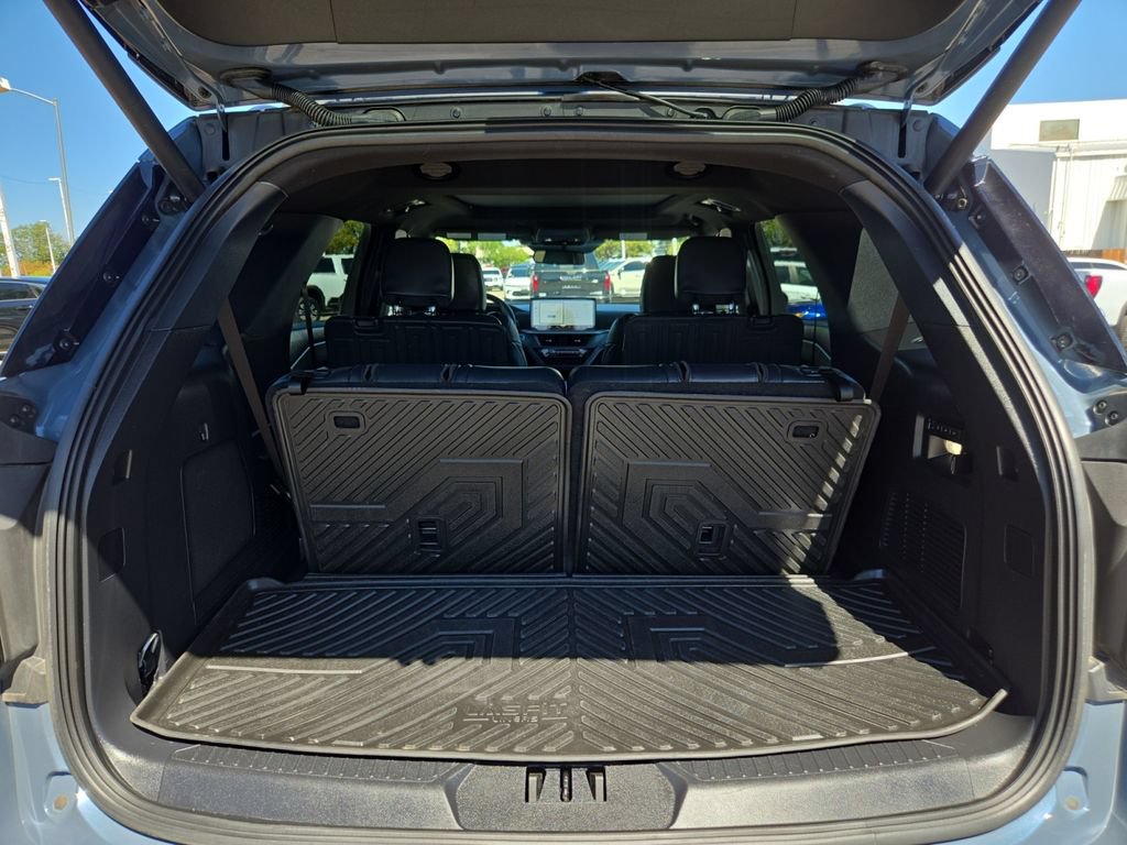 Used 2025 Ford Explorer ST w/ Sun And Sound Package AWD/4WD image 21