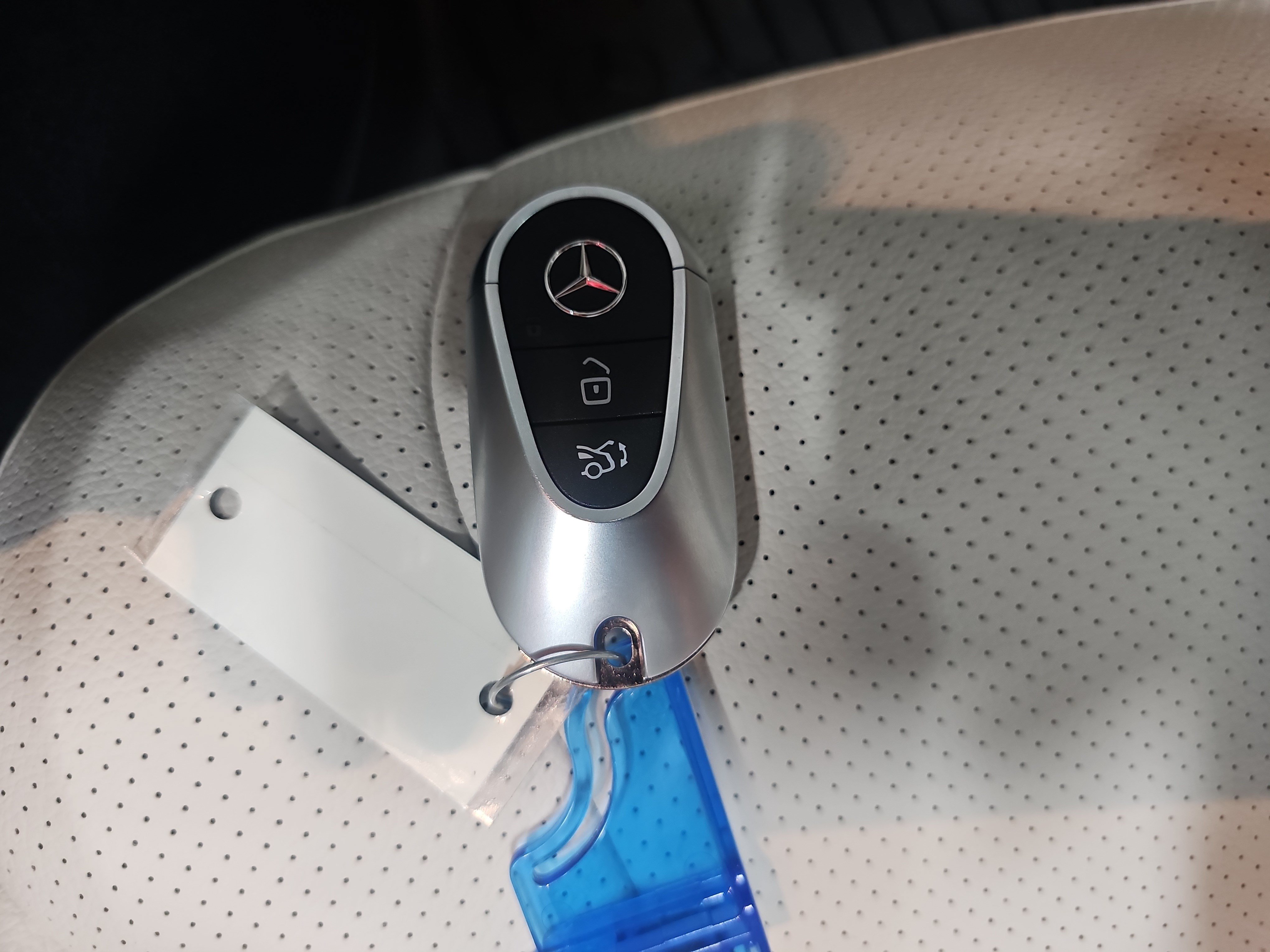New 2027 Mercedes-Benz CLE 300 4MATIC Cabriolet image 36