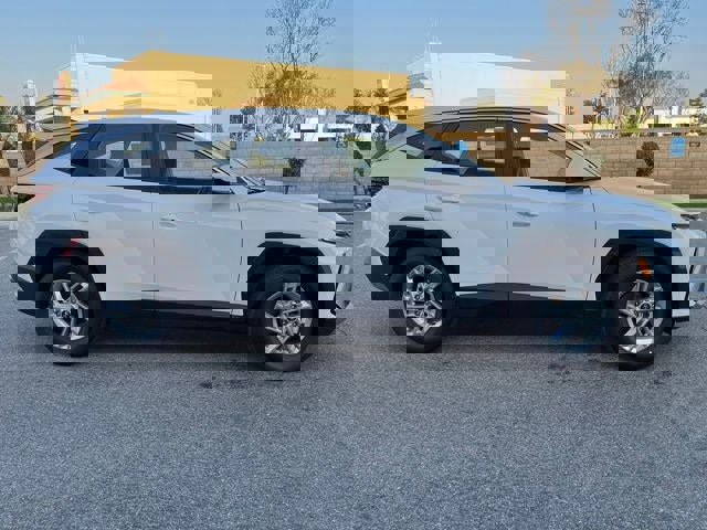 New 2026 Hyundai Tucson SE image 5