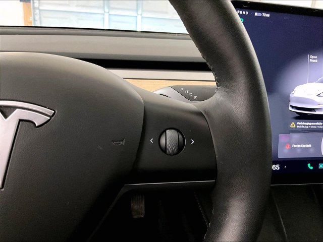 Used 2023 Tesla Model 3 Standard Range RWD image 18