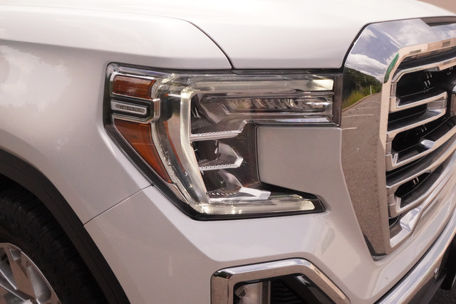 Used 2022 GMC Sierra 1500 SLT w/ SLT Premium Plus Package AWD/4WD image 33