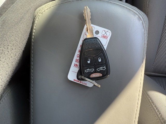 Used 2008 Chrysler Sebring Touring image 16