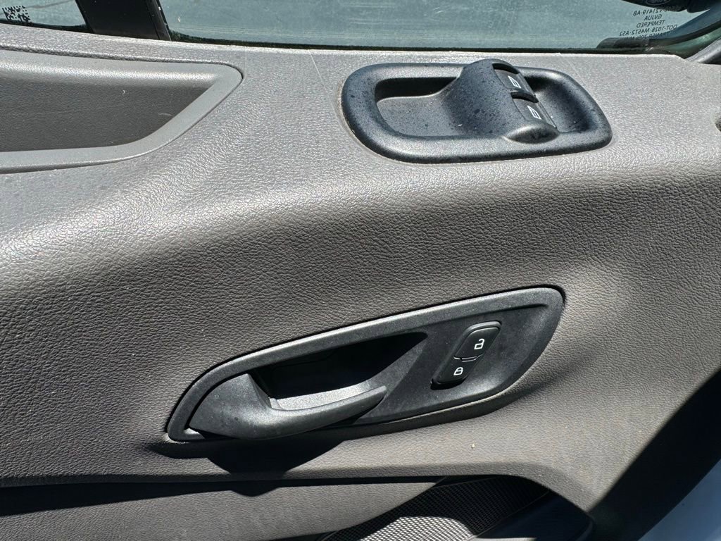 Used 2020 Ford Transit 350 XLT image 19