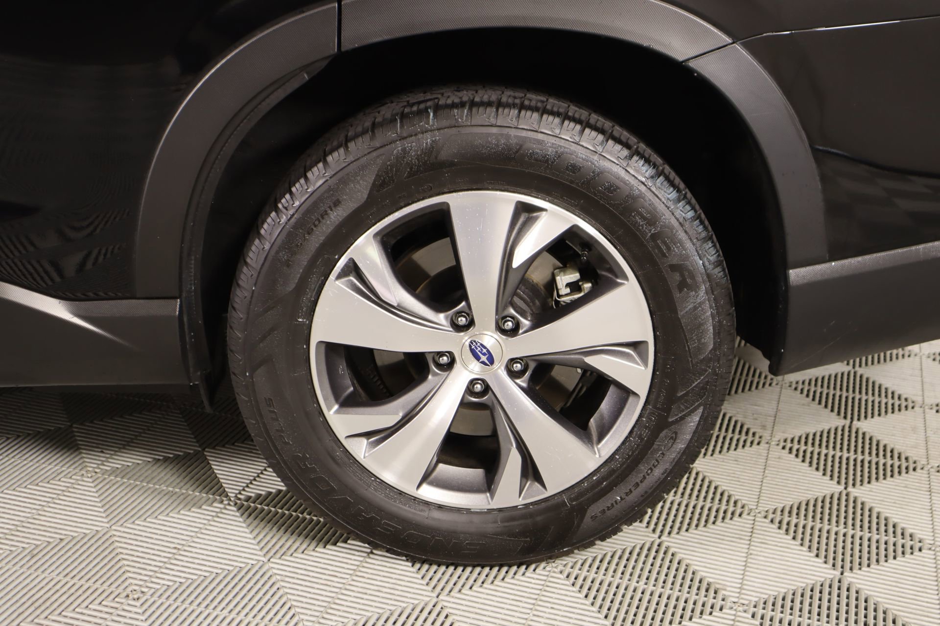 Used 2023 Subaru Ascent Premium image 19