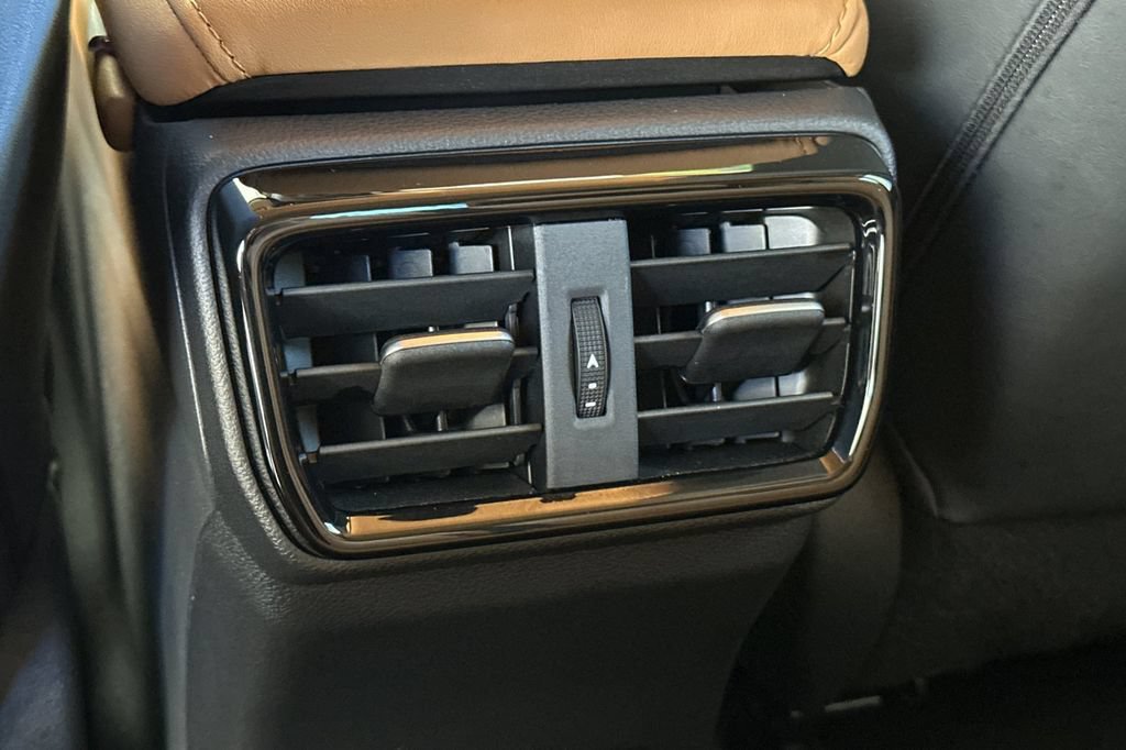 Used 2025 Lexus NX 250 FWD w/ Accessory Package (Z2) image 14