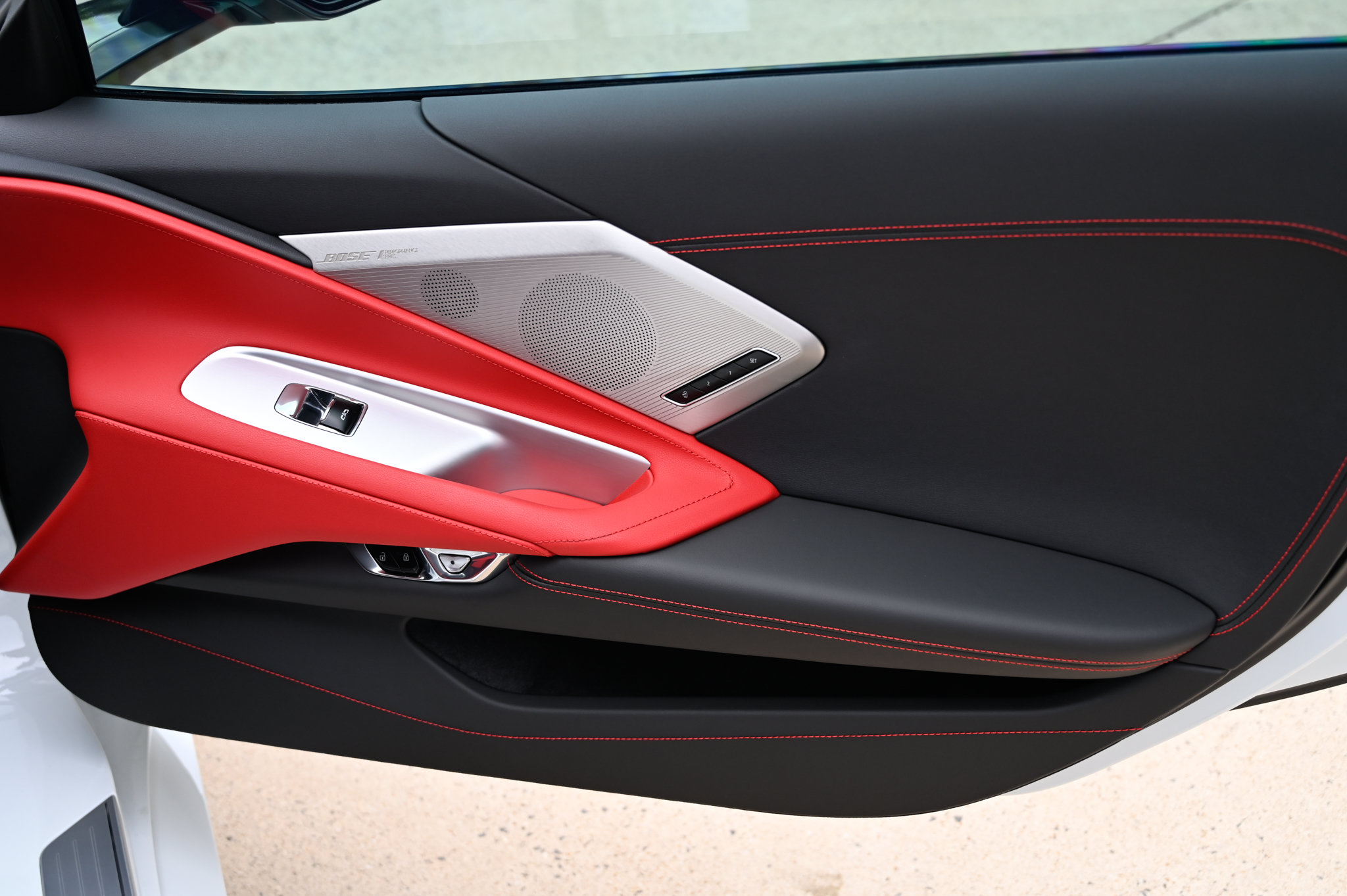 Used 2022 Chevrolet Corvette Stingray Preferred Cpe w/ Z51 Performance Package RWD image 43