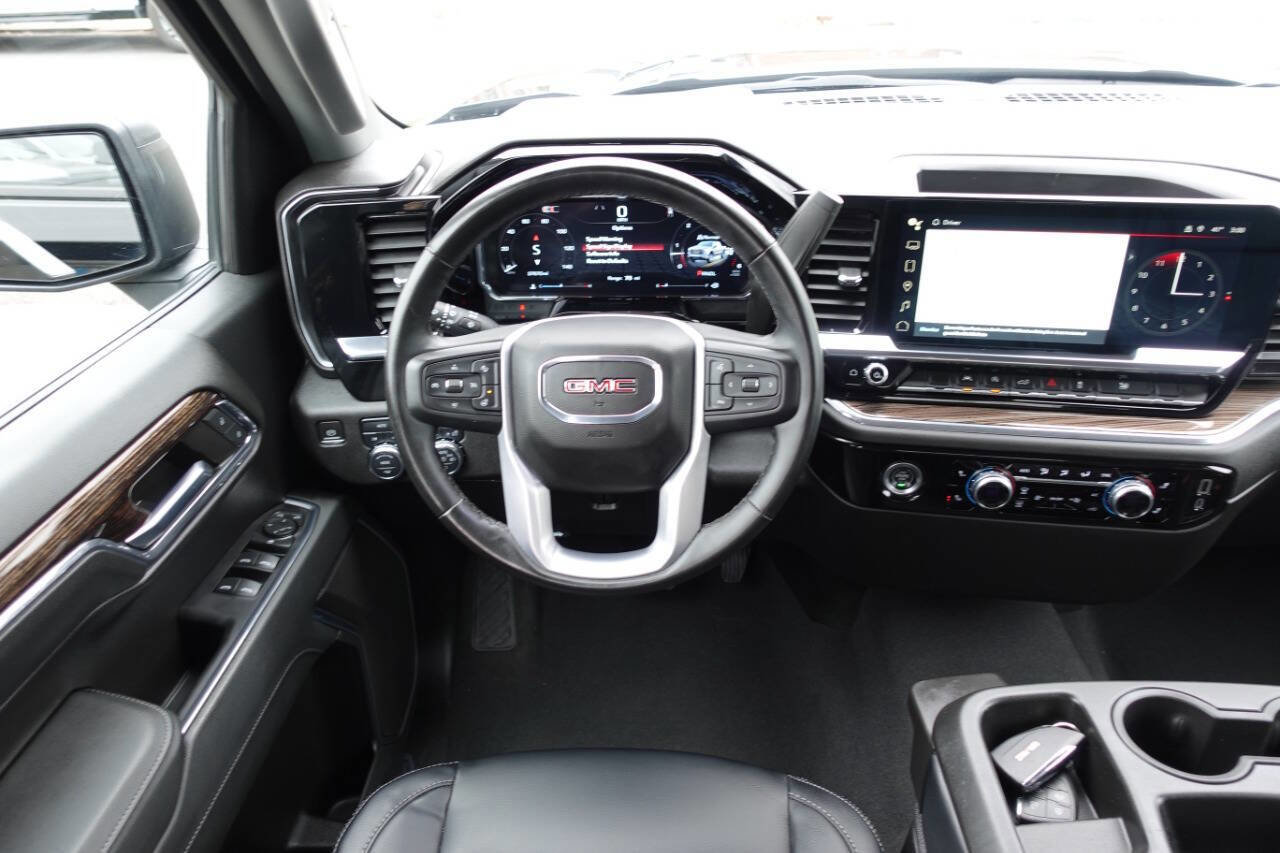 Used 2024 GMC Sierra 1500 Elevation AWD/4WD image 39