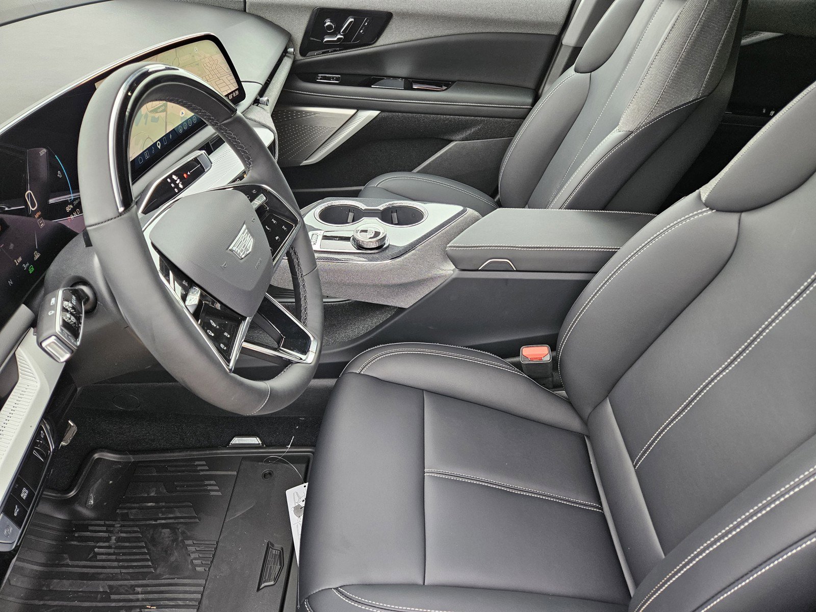 New 2026 Cadillac Optiq Luxury 1 RWD image 9