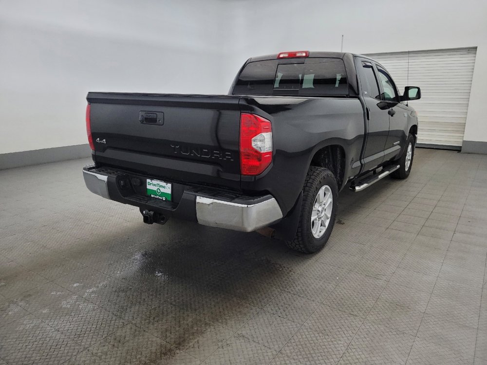 Used 2015 Toyota Tundra SR5 AWD/4WD image 9