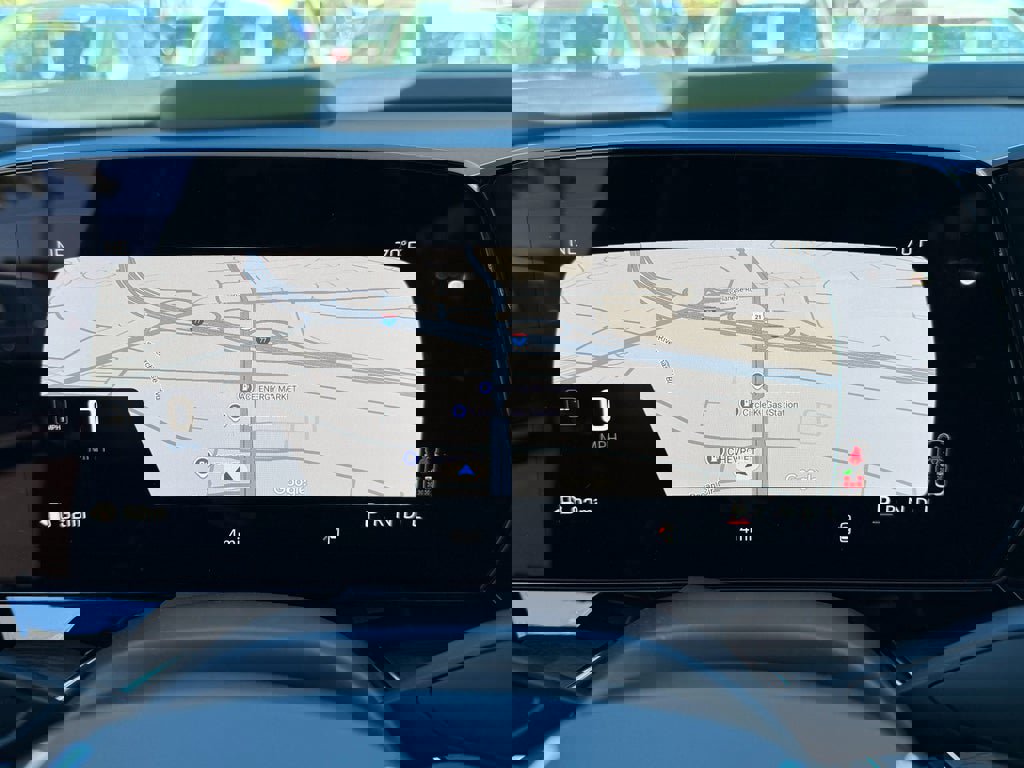 New 2026 Chevrolet Suburban Premier image 24