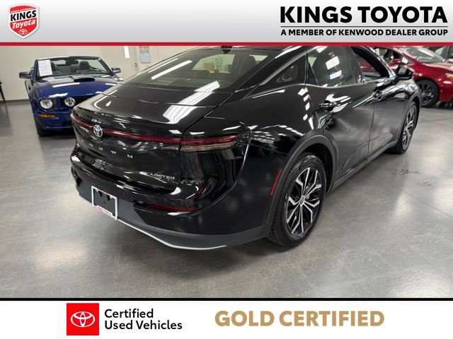 Used 2023 Toyota Crown AWD/4WD image 9