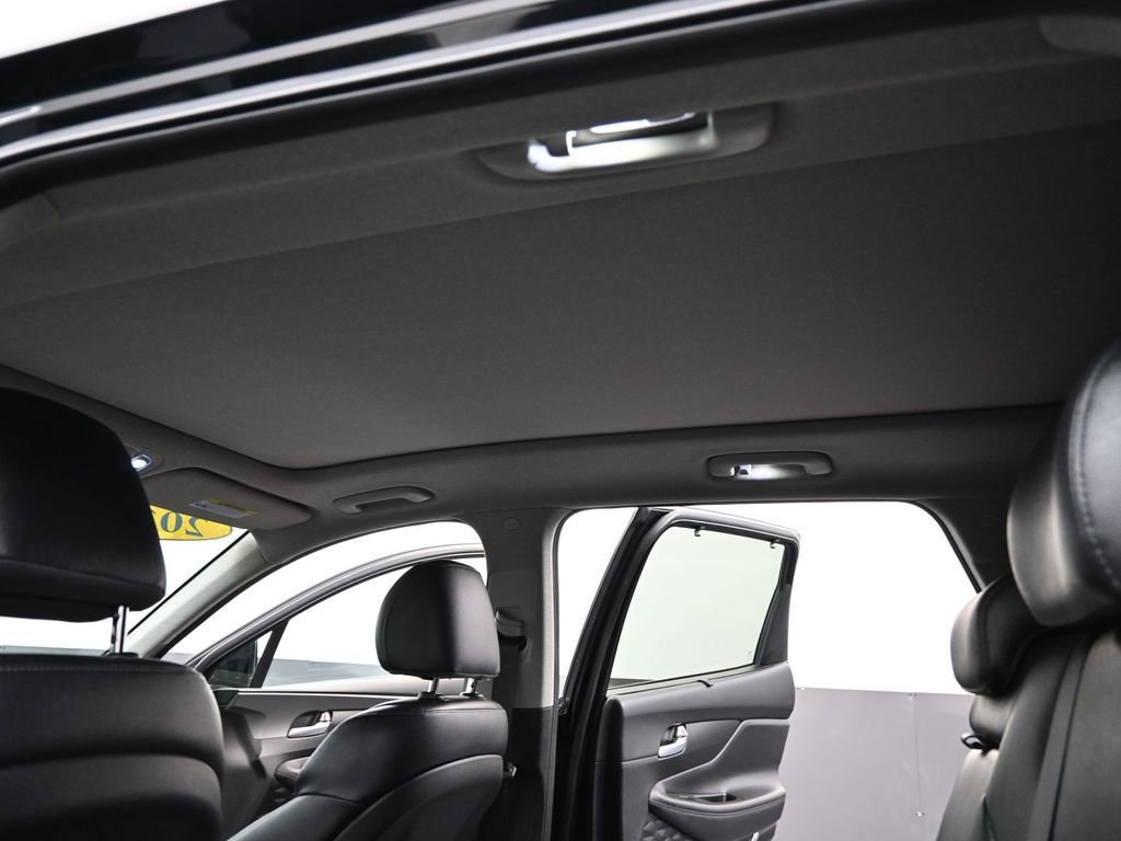 Used 2019 Hyundai Santa Fe Limited image 14