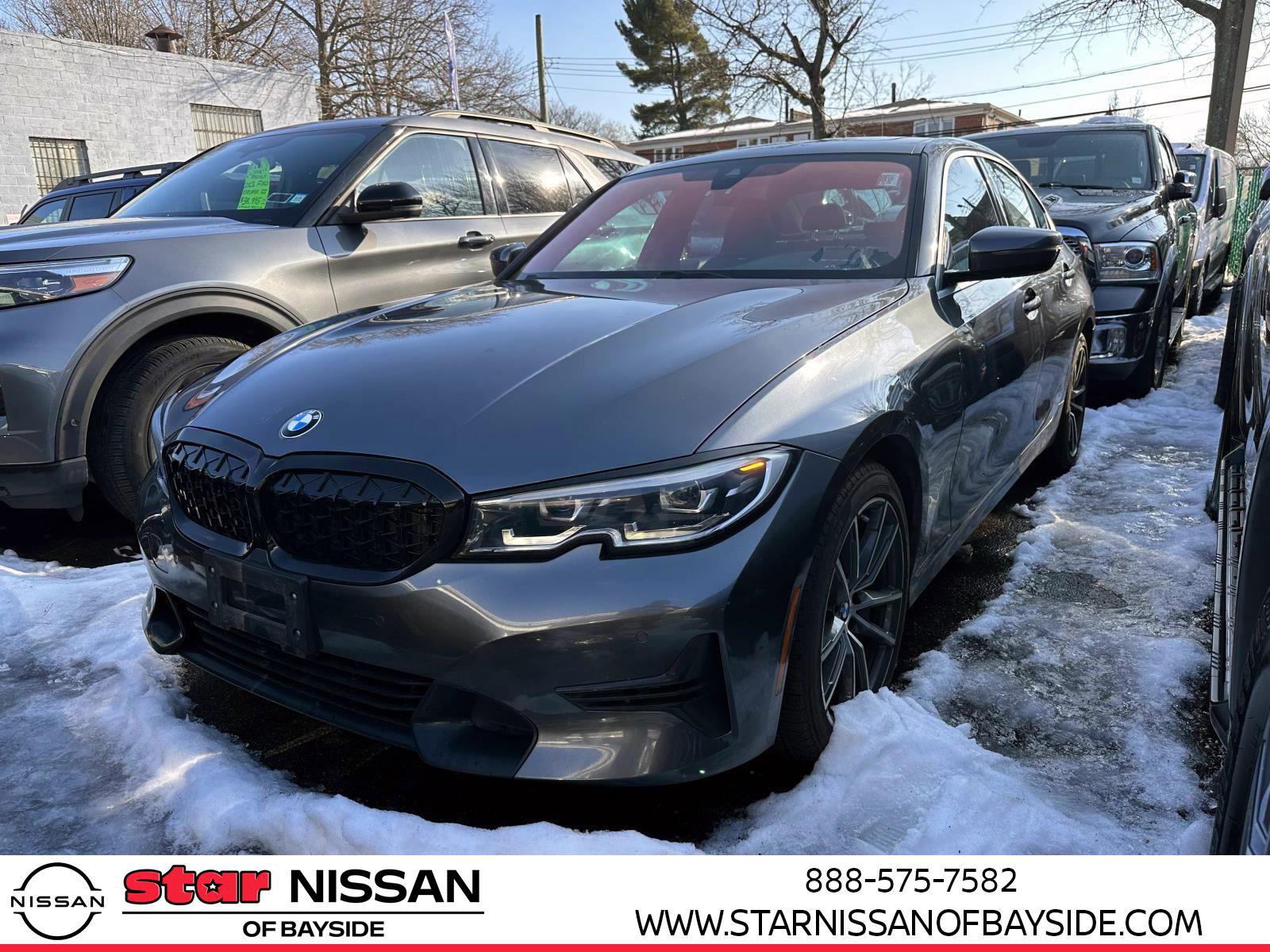 Used 2019 BMW 330i xDrive Sedan w/ Convenience Package image 4