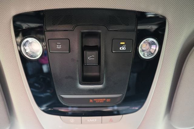 Used 2022 Kia Sorento S w/ Panoramic Sunroof Package image 38