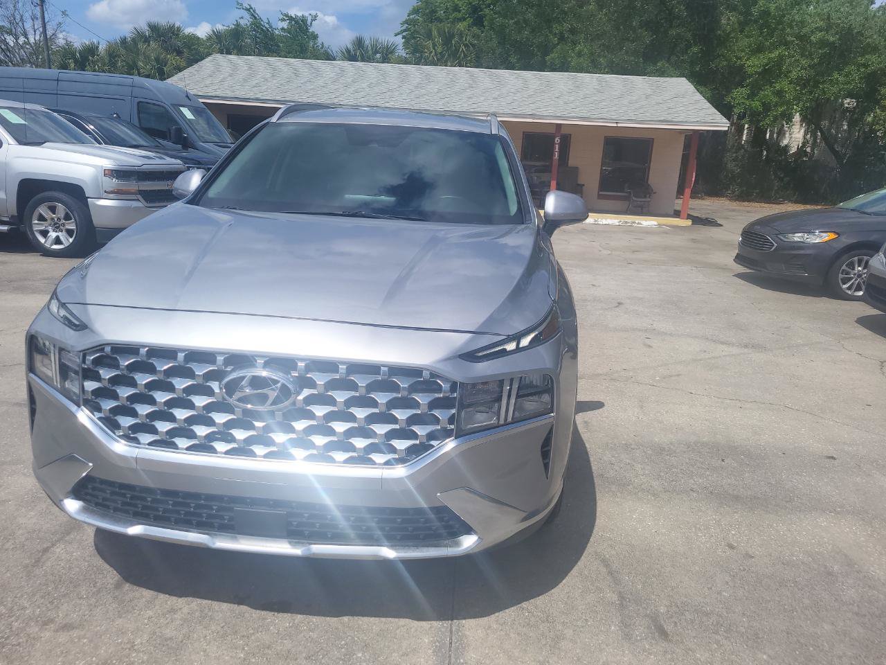 Used 2021 Hyundai Santa Fe SEL FWD image 10