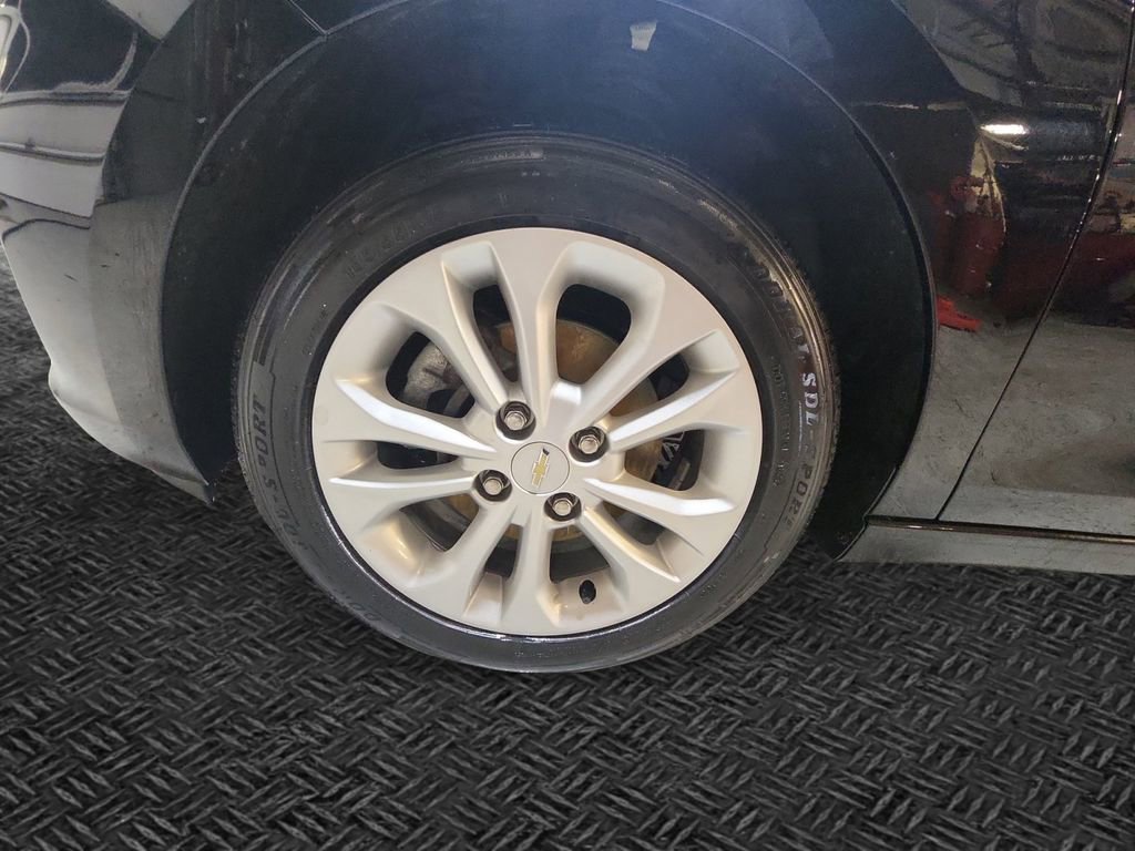 Certified 2021 Chevrolet Spark LT image 11