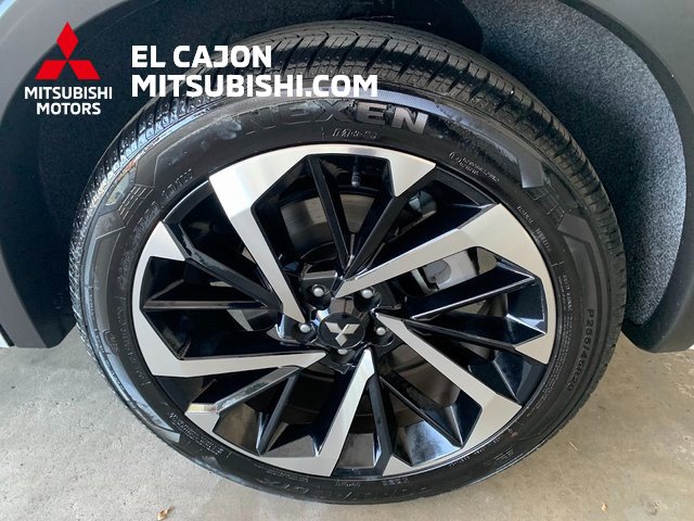 Used 2024 Mitsubishi Outlander SEL image 6