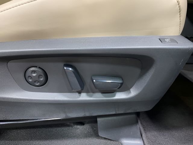 Used 2023 INFINITI QX60 Sensory w/ Vision Package AWD/4WD image 33