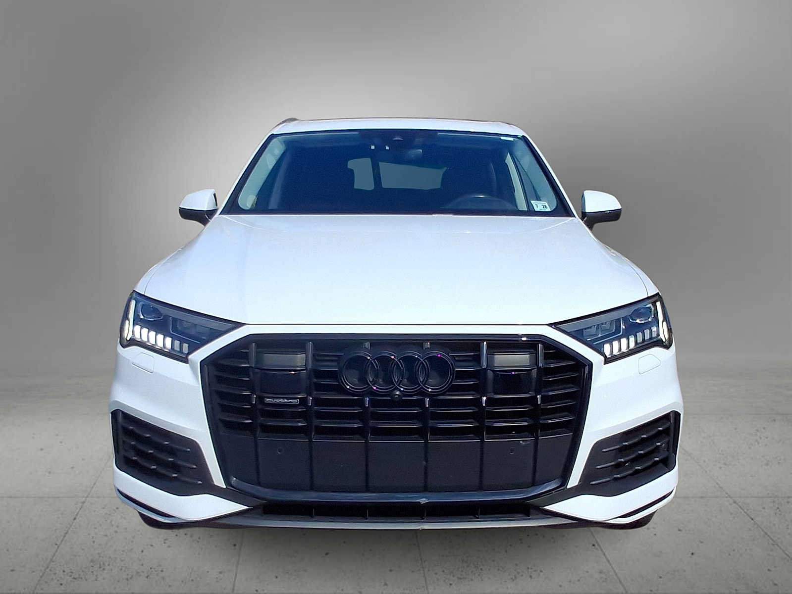 Used 2023 Audi Q7 3.0T Premium Plus w/ Premium Plus Package AWD/4WD image 3