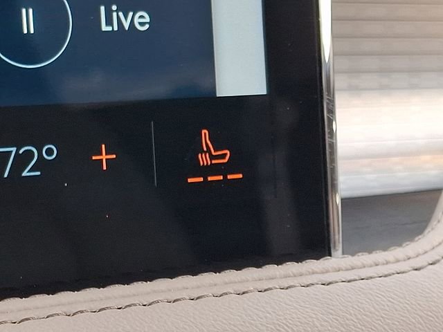 Used 2024 Lincoln Corsair AWD image 28