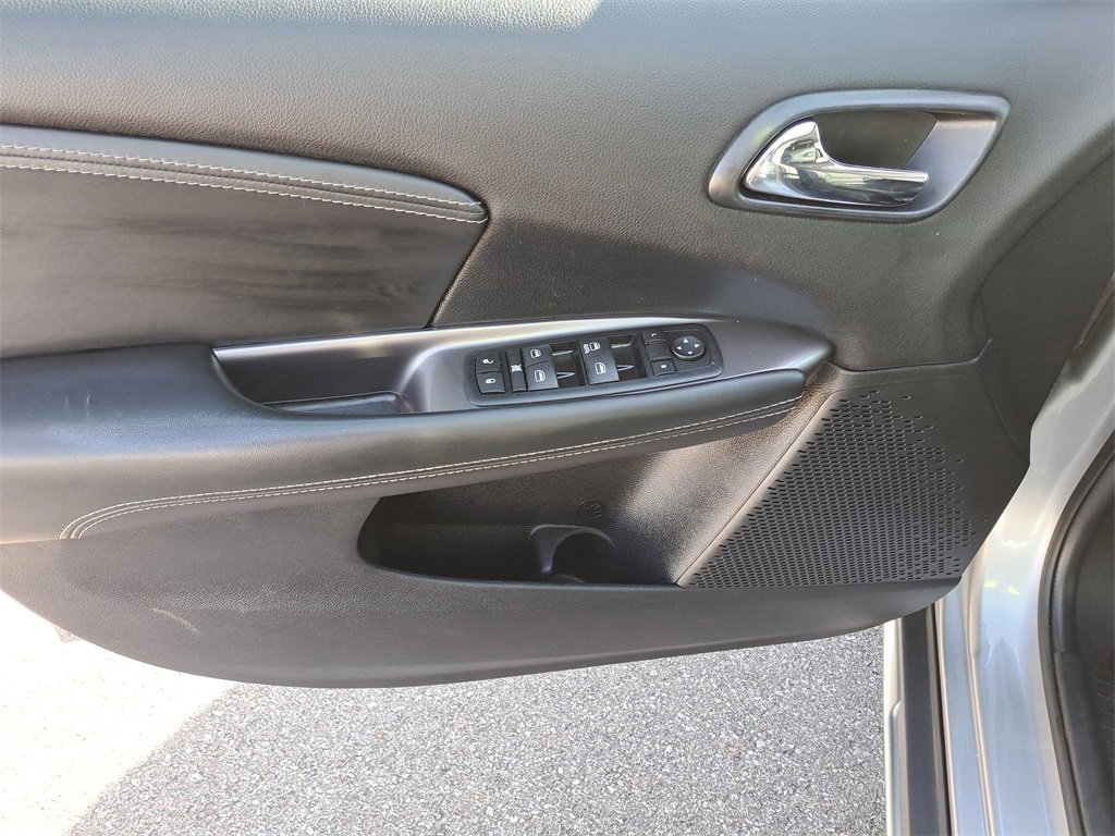 Used 2017 Dodge Journey Crossroad image 17