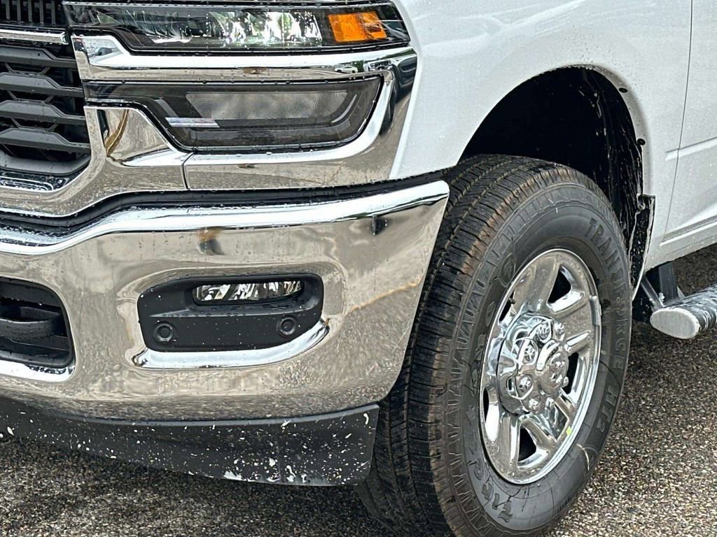 New 2026 RAM 3500 Tradesman image 4