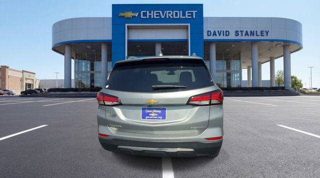 Used 2023 Chevrolet Equinox Premier FWD image 7