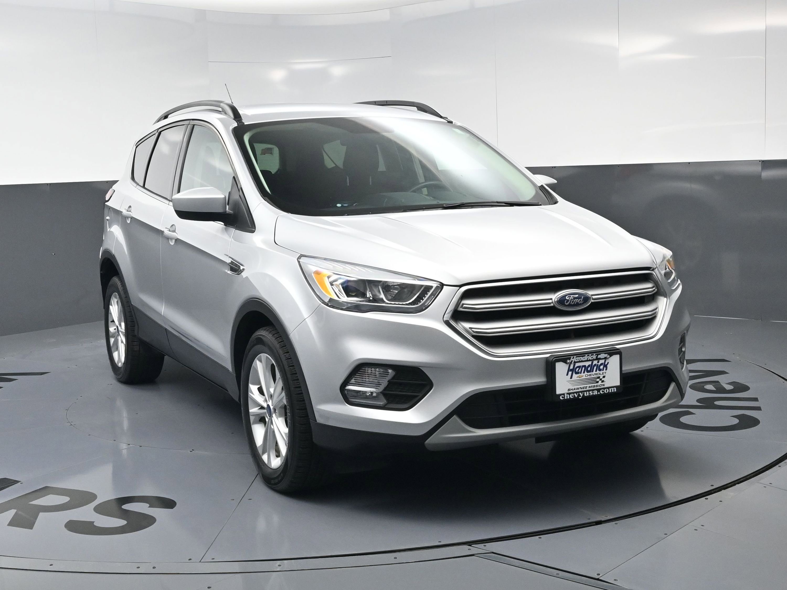 Used 2019 Ford Escape SEL image 3