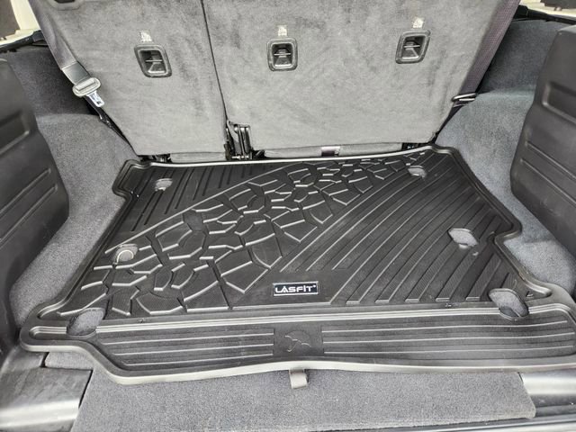 Used 2022 Jeep Wrangler Unlimited Sport image 32