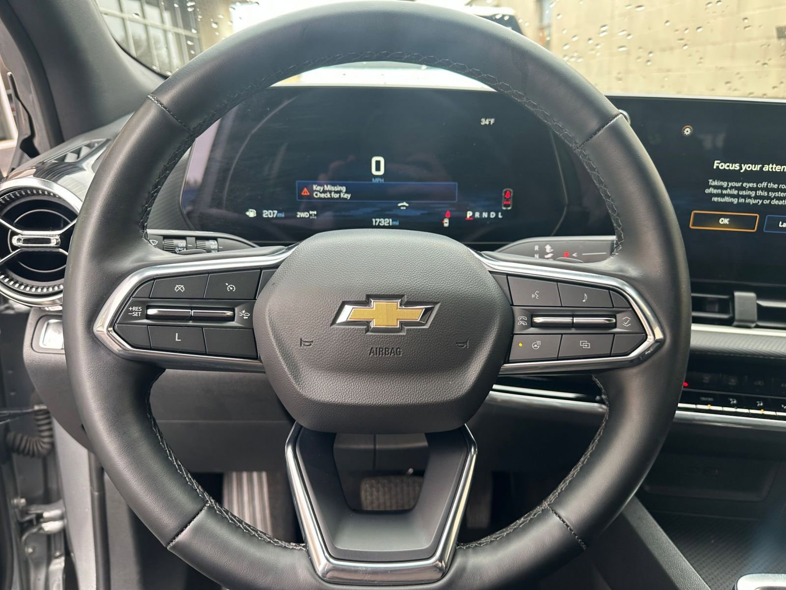 Used 2025 Chevrolet Equinox LT image 27