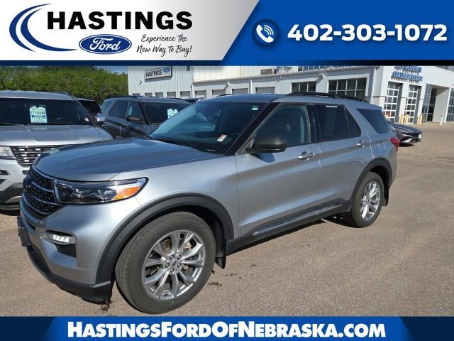 Used 2020 Ford Explorer XLT w/ Equipment Group 202A AWD/4WD image 1