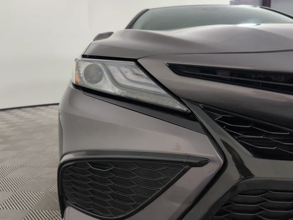 Used 2024 Toyota Camry XSE FWD image 11