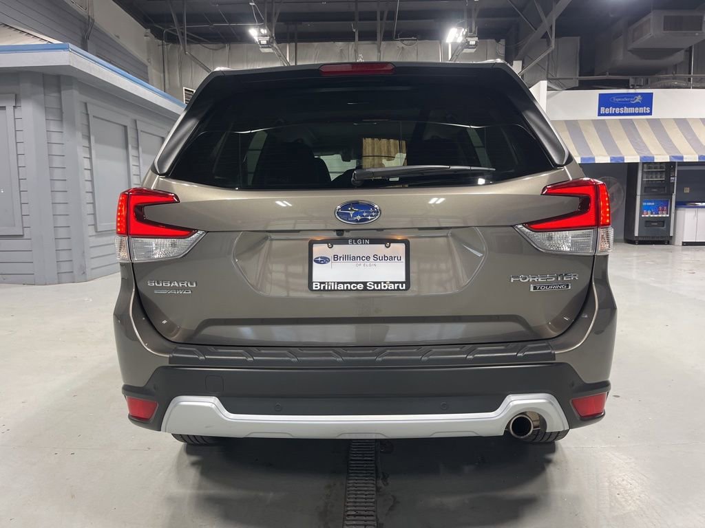 Used 2019 Subaru Forester Touring image 6