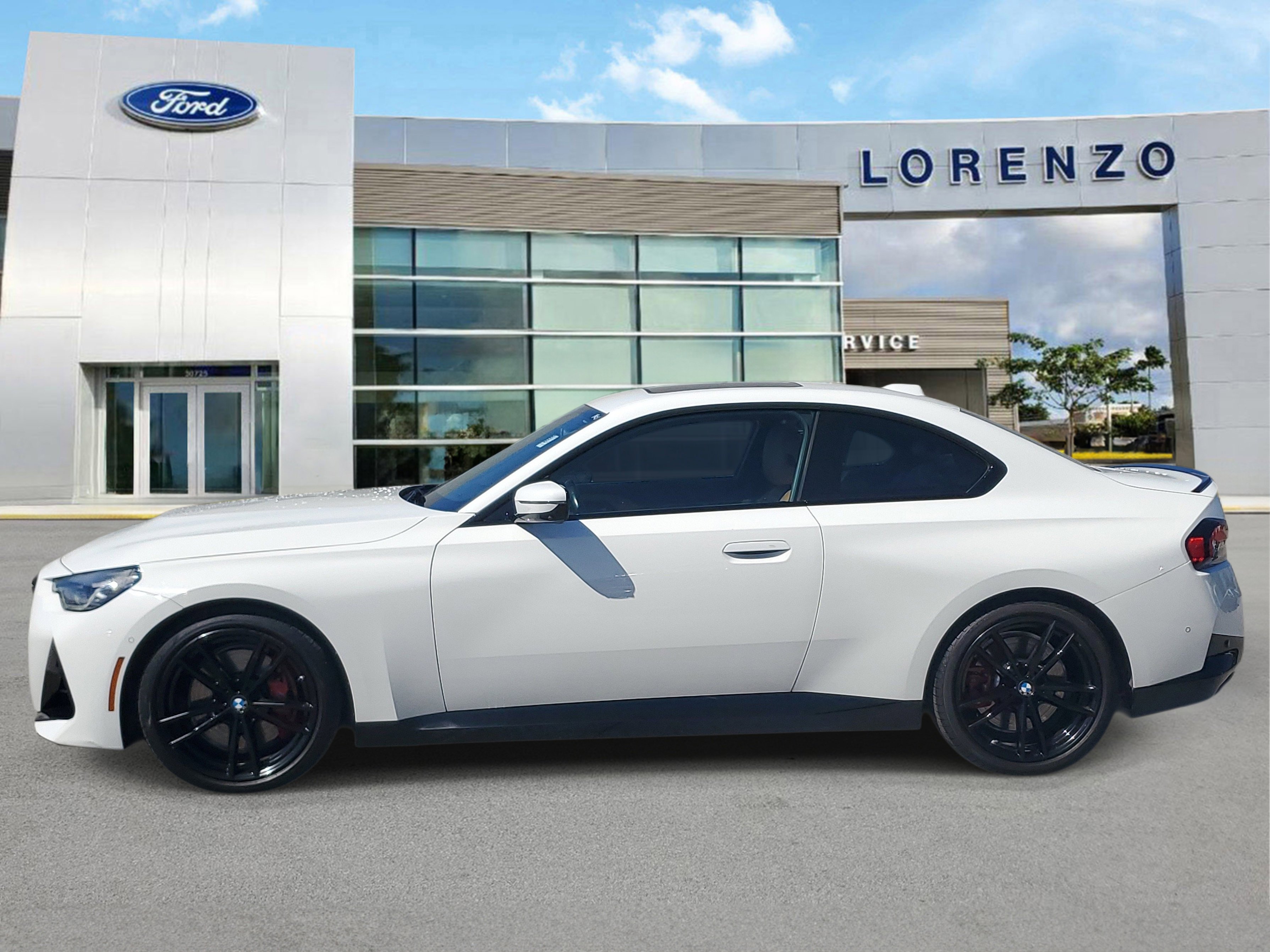 Used 2024 BMW 230i Coupe w/ Premium Package RWD image 6